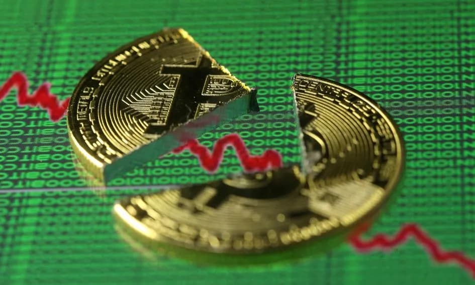 Dlaczego kryptowaluty spadają? Odkryj przyczyny ich upadku